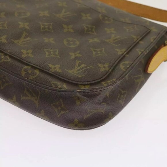 AUTHENTICITY GUARANTEED LOUIS VUITTON Monogram Saint Cloud GM Shoulder Bag - Picture 6 of 16